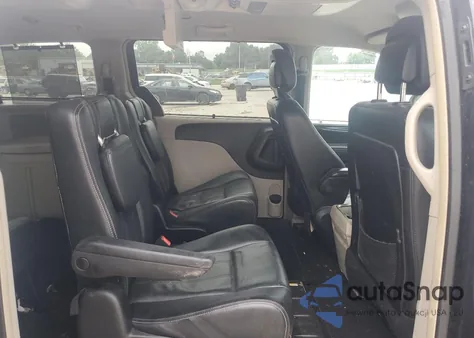 2013 Chrysler Town & Country Touring L z USA, uszkodzony, nr VIN 2C4RC1CG3DR778298